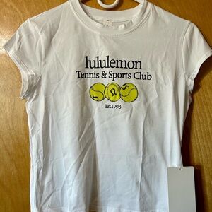 Lululemon Tennis & Sports Club Tee – White – Medium (NWT)
